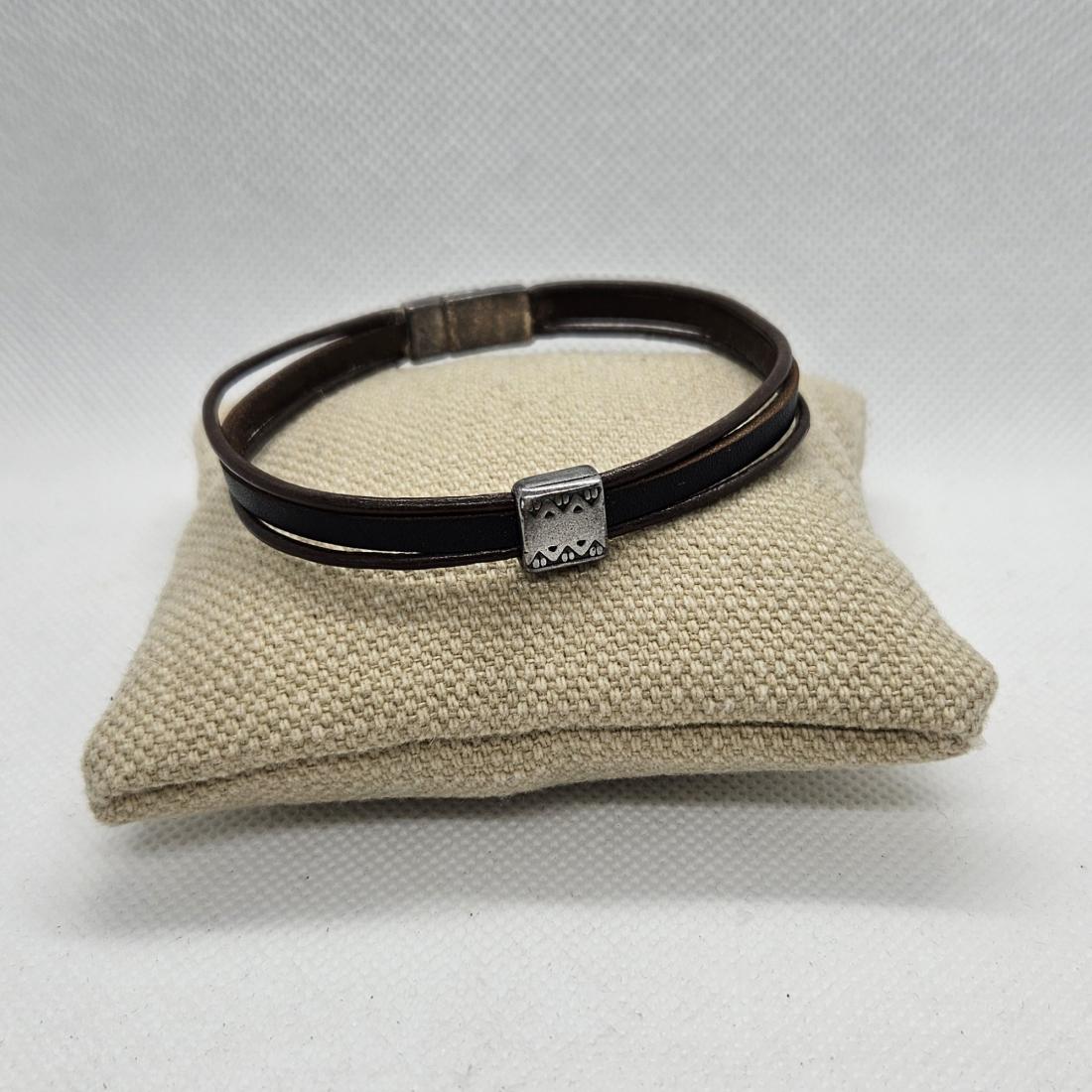 Bracelet cuir