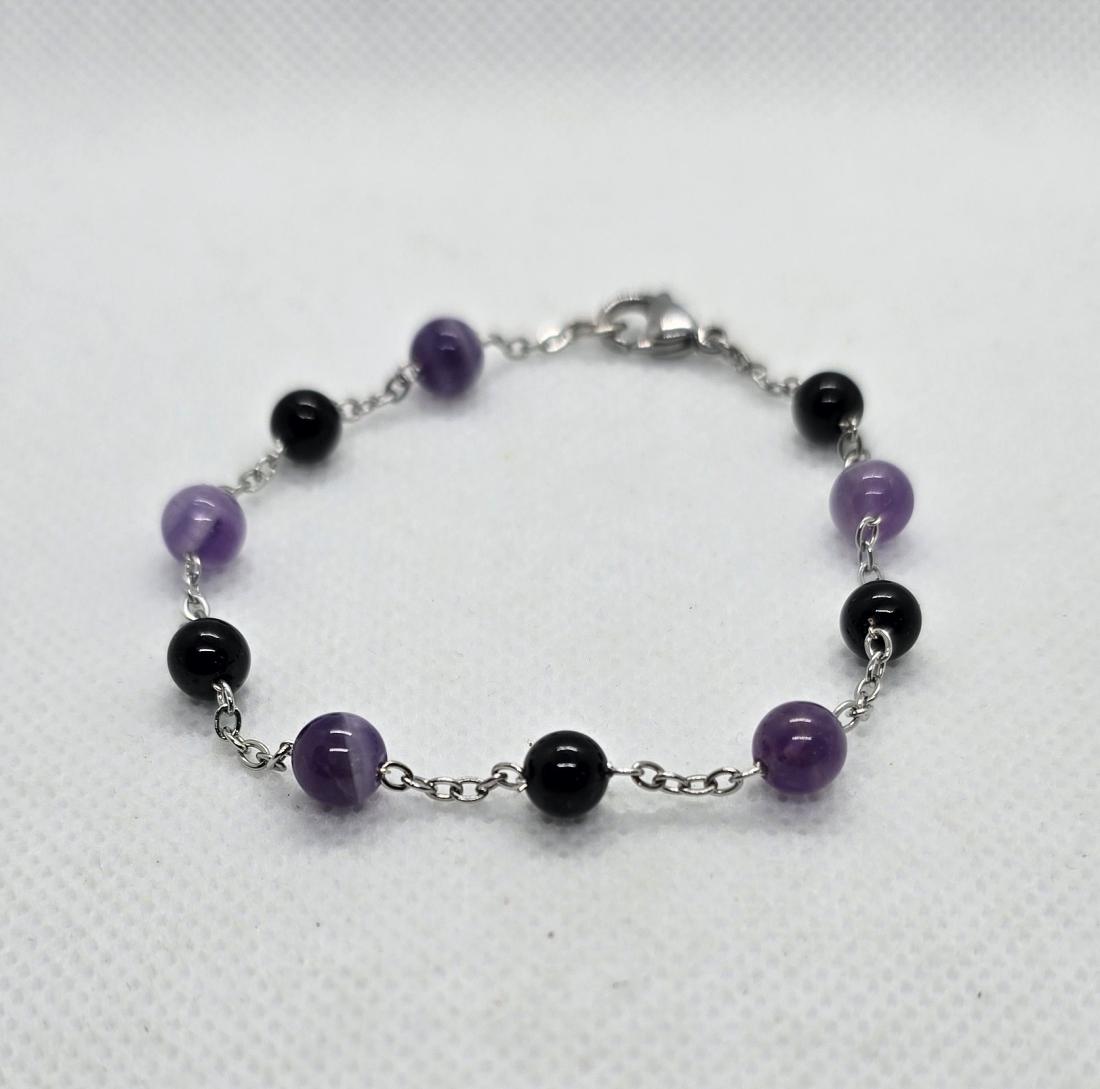 Bracelet en métal et perles