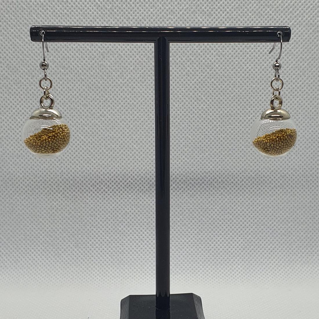 Boucles d'oreilles microbilles
