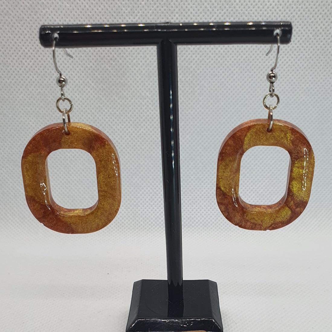 Boucles d'oreilles en résine