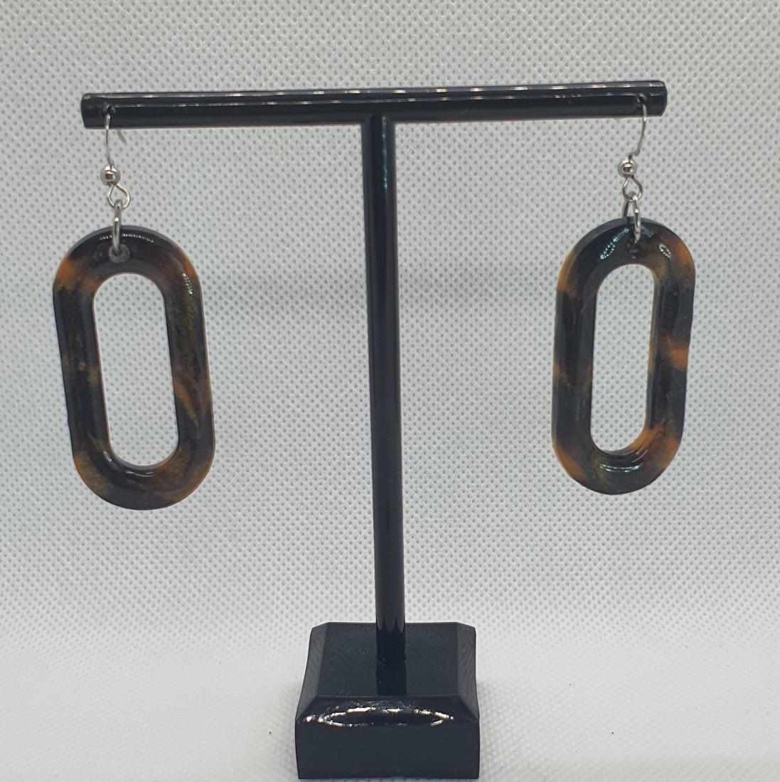Boucles d'oreilles en résine