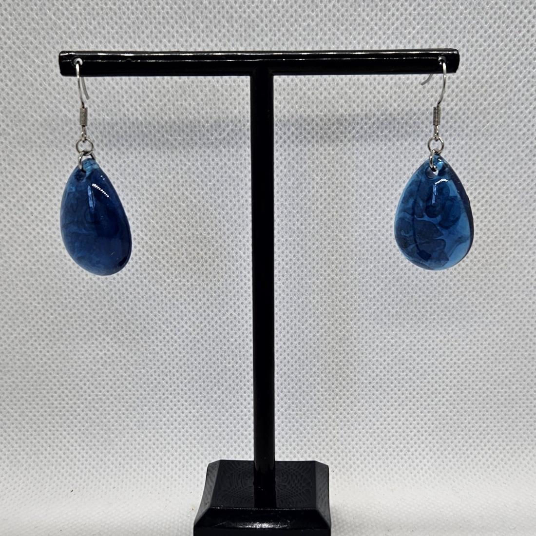 Boucles d'oreilles en résine