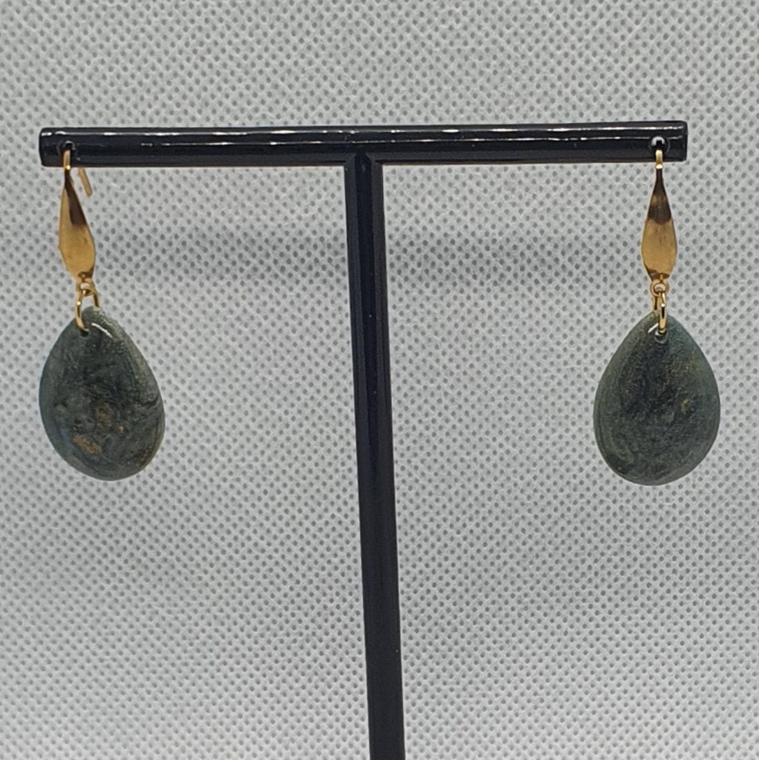 Boucles d'oreilles en résine