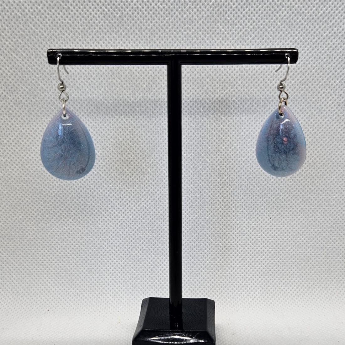 Boucles d'oreilles en résine