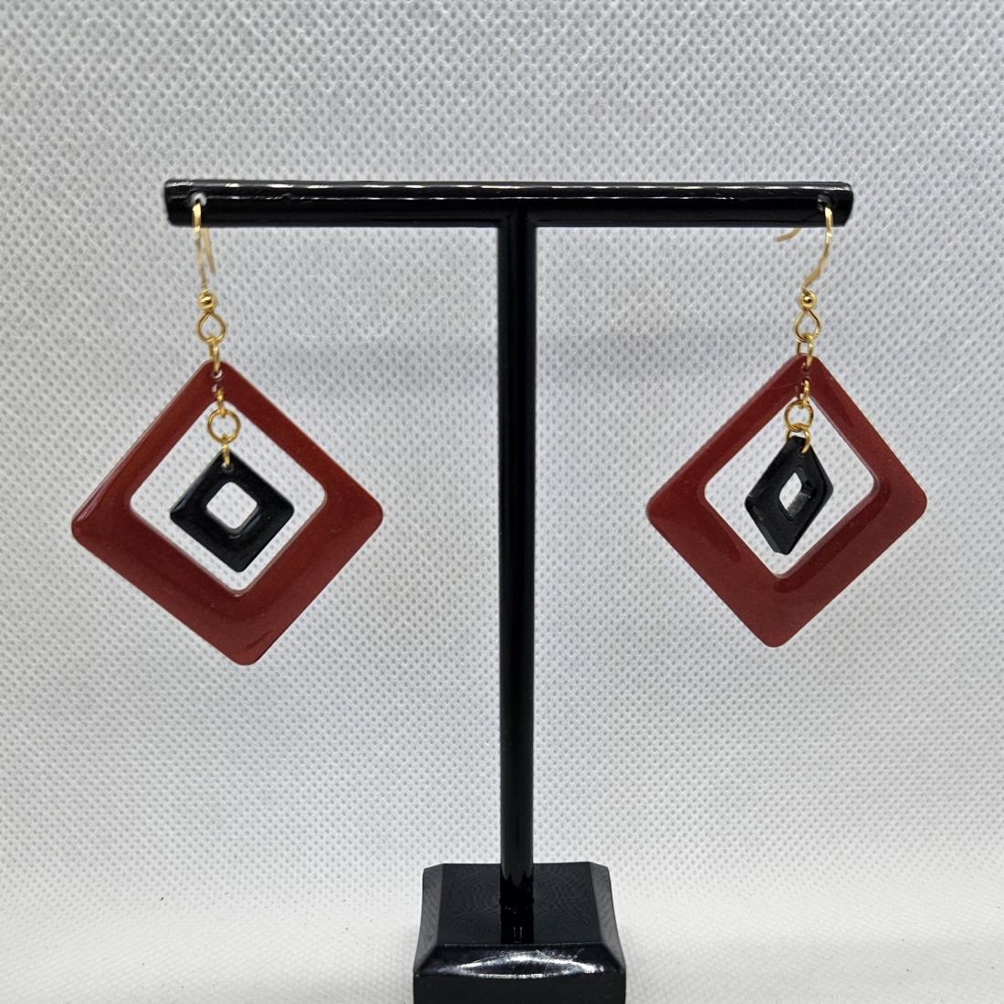 Boucles d'oreilles en résine