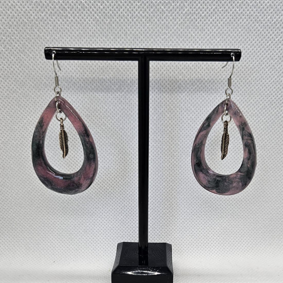 Boucles d'oreilles en résine