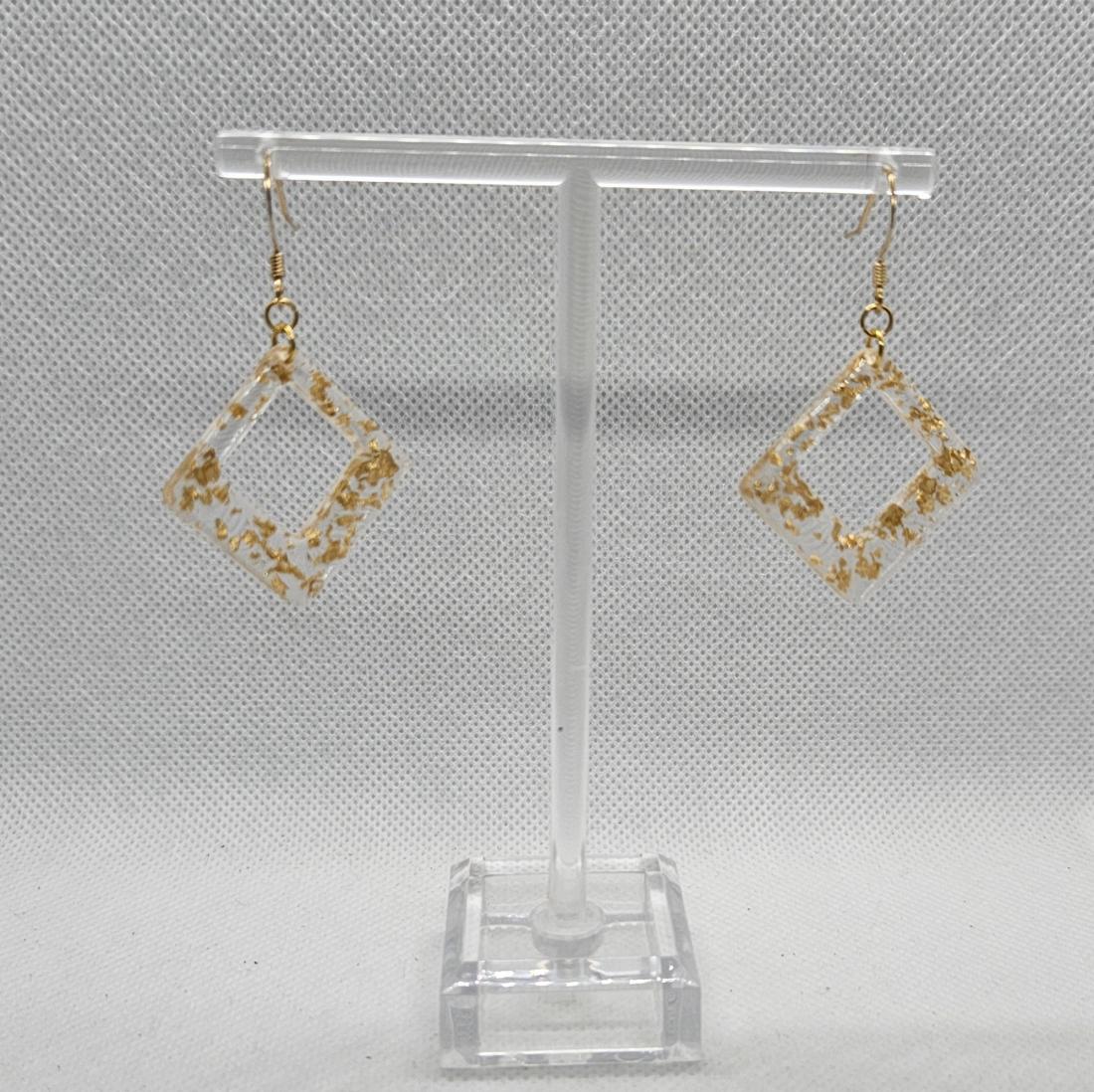 Boucles d'oreilles en résine