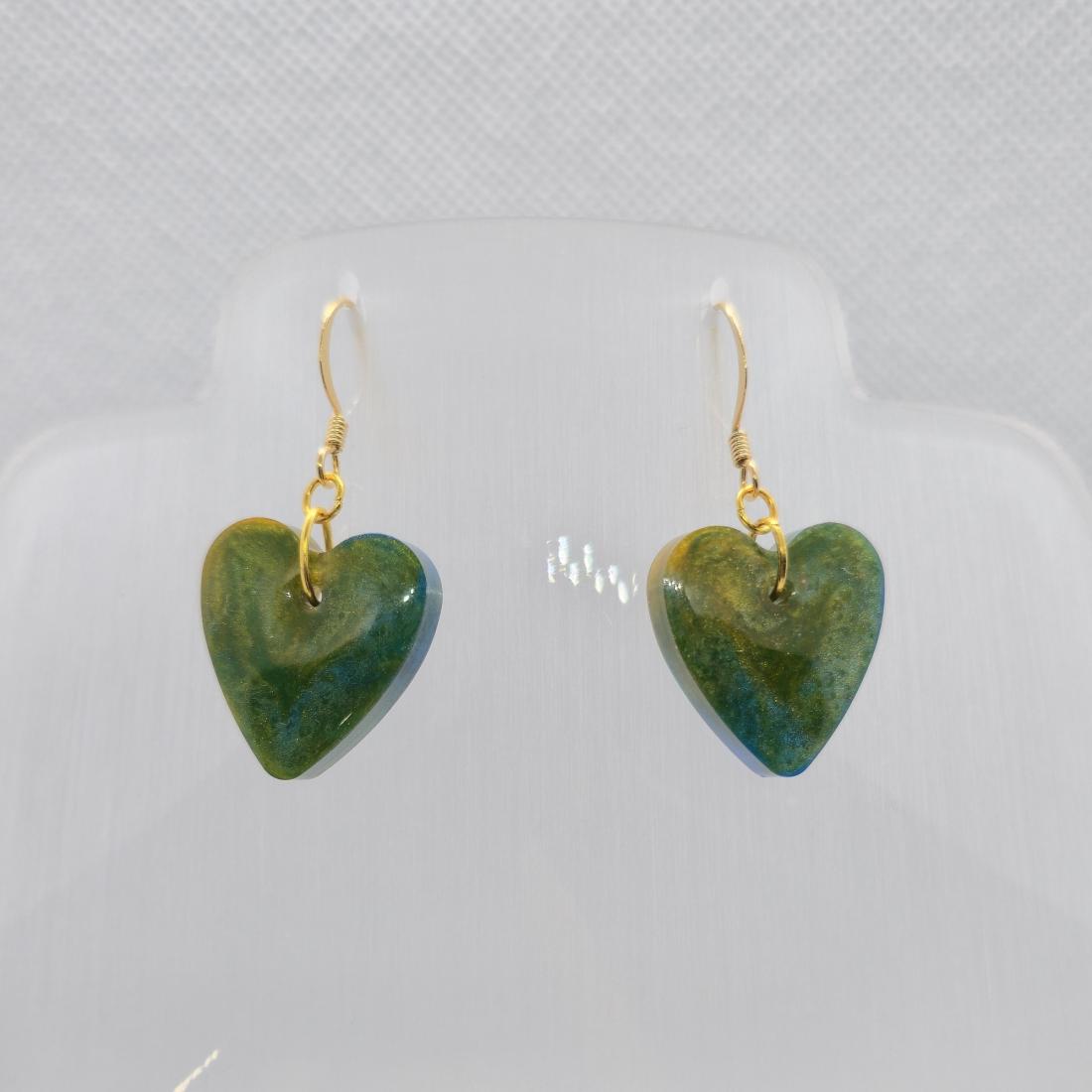 Boucles d'oreilles en résine