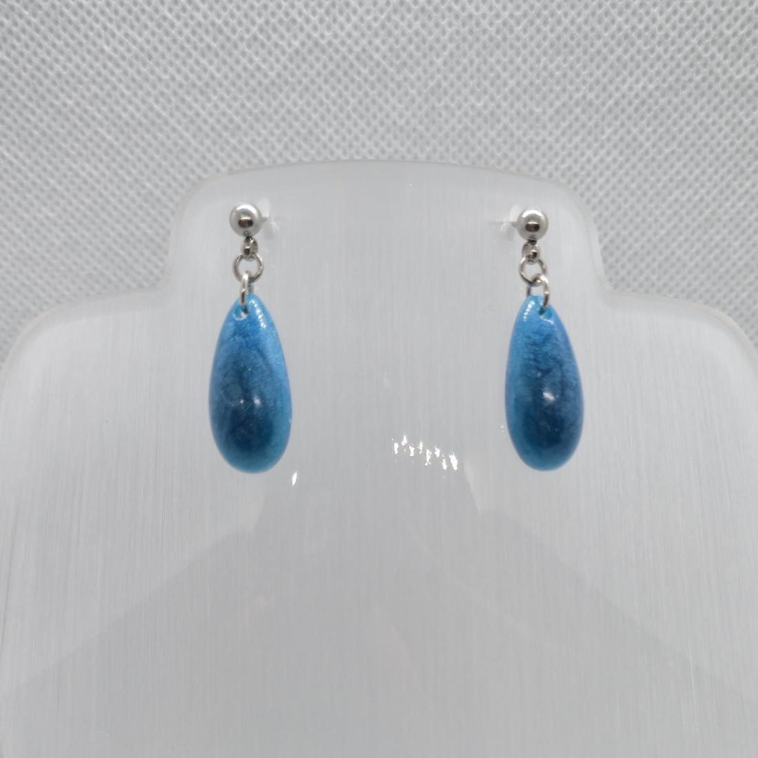 Boucles d'oreilles en résine