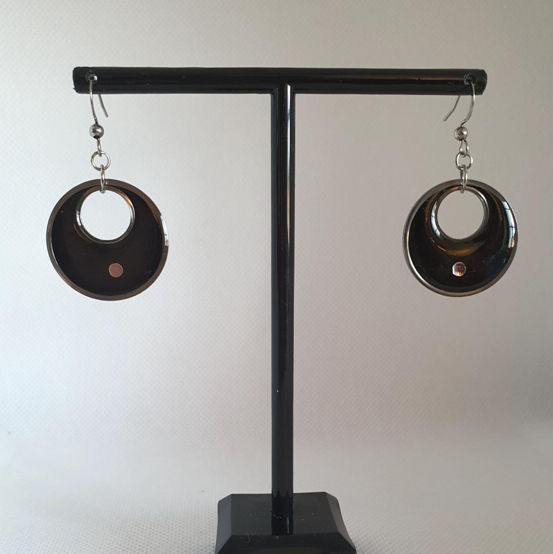 Boucles d'oreilles en résine et métal