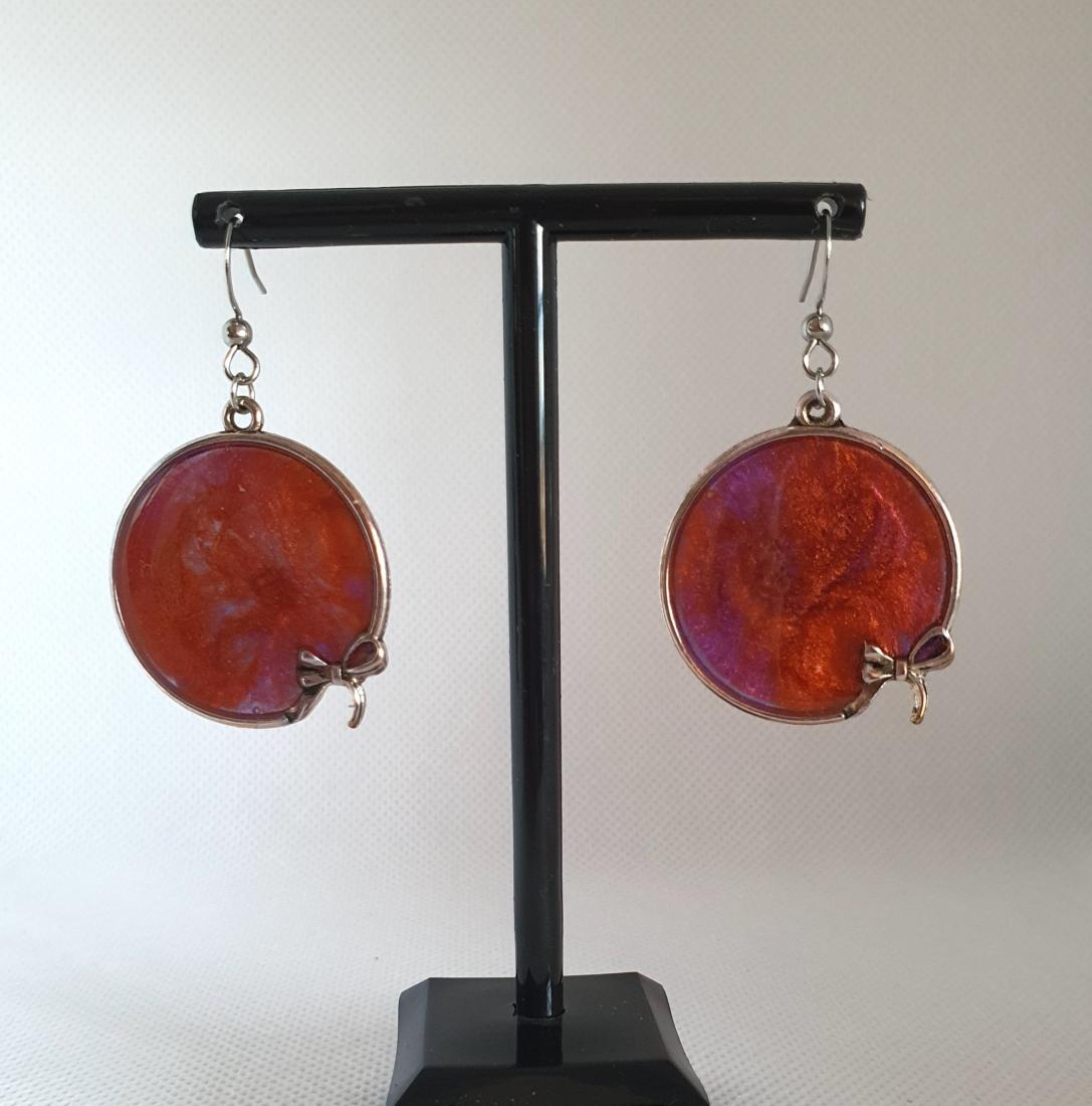 Boucles d'oreilles en résine et métal