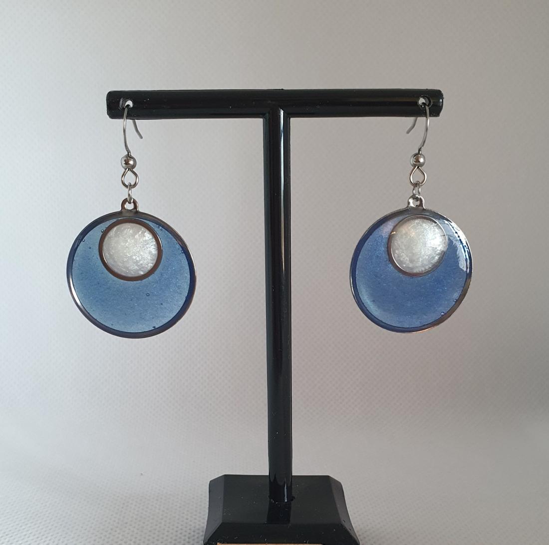 Boucles d'oreilles en résine et métal