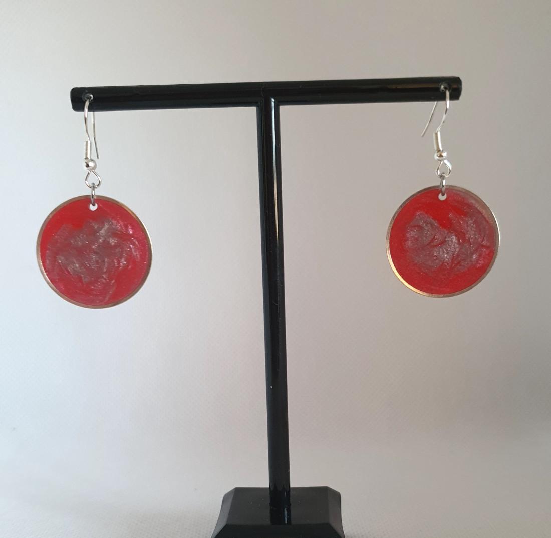 Boucles d'oreilles en résine et métal