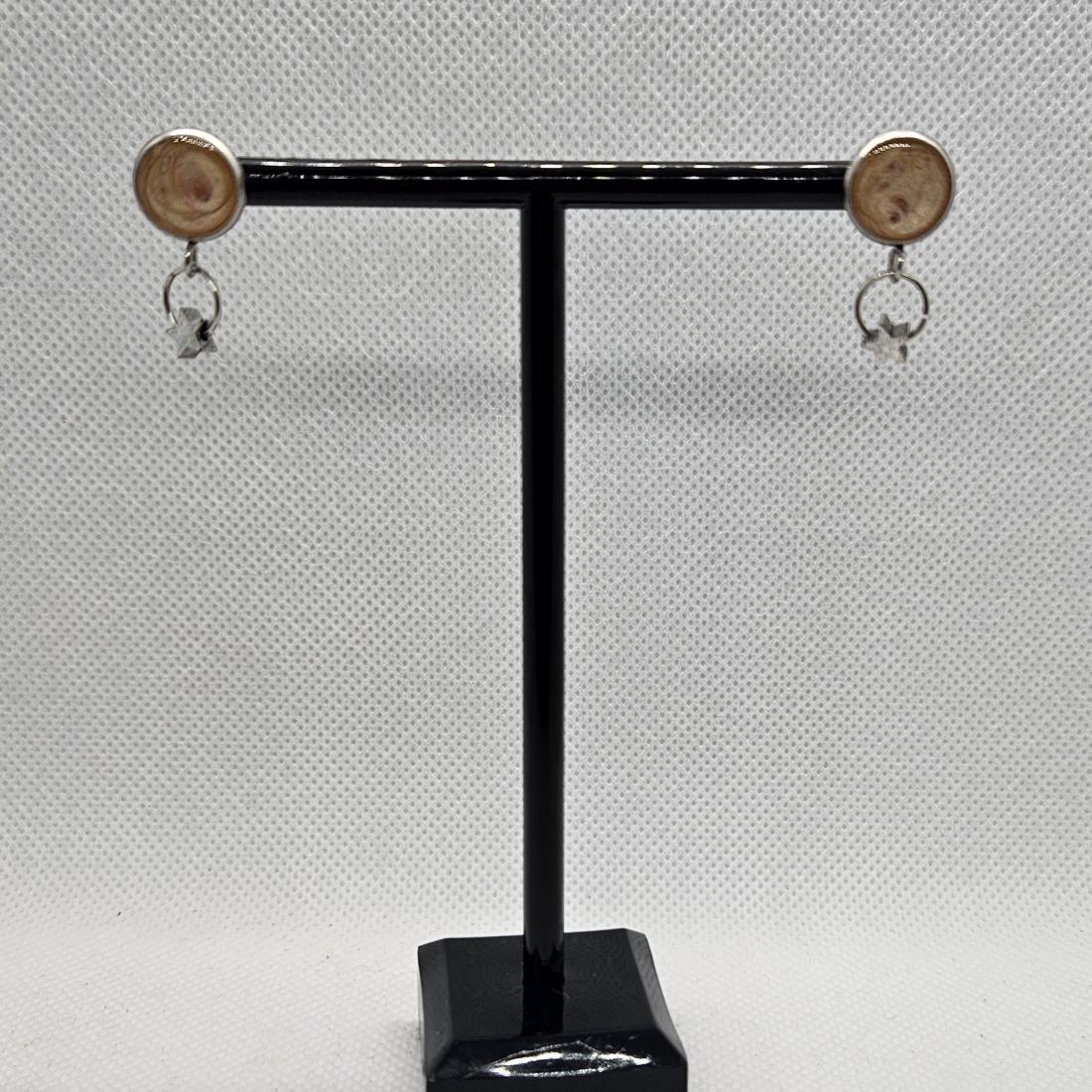 Boucles d'oreilles en résine et métal