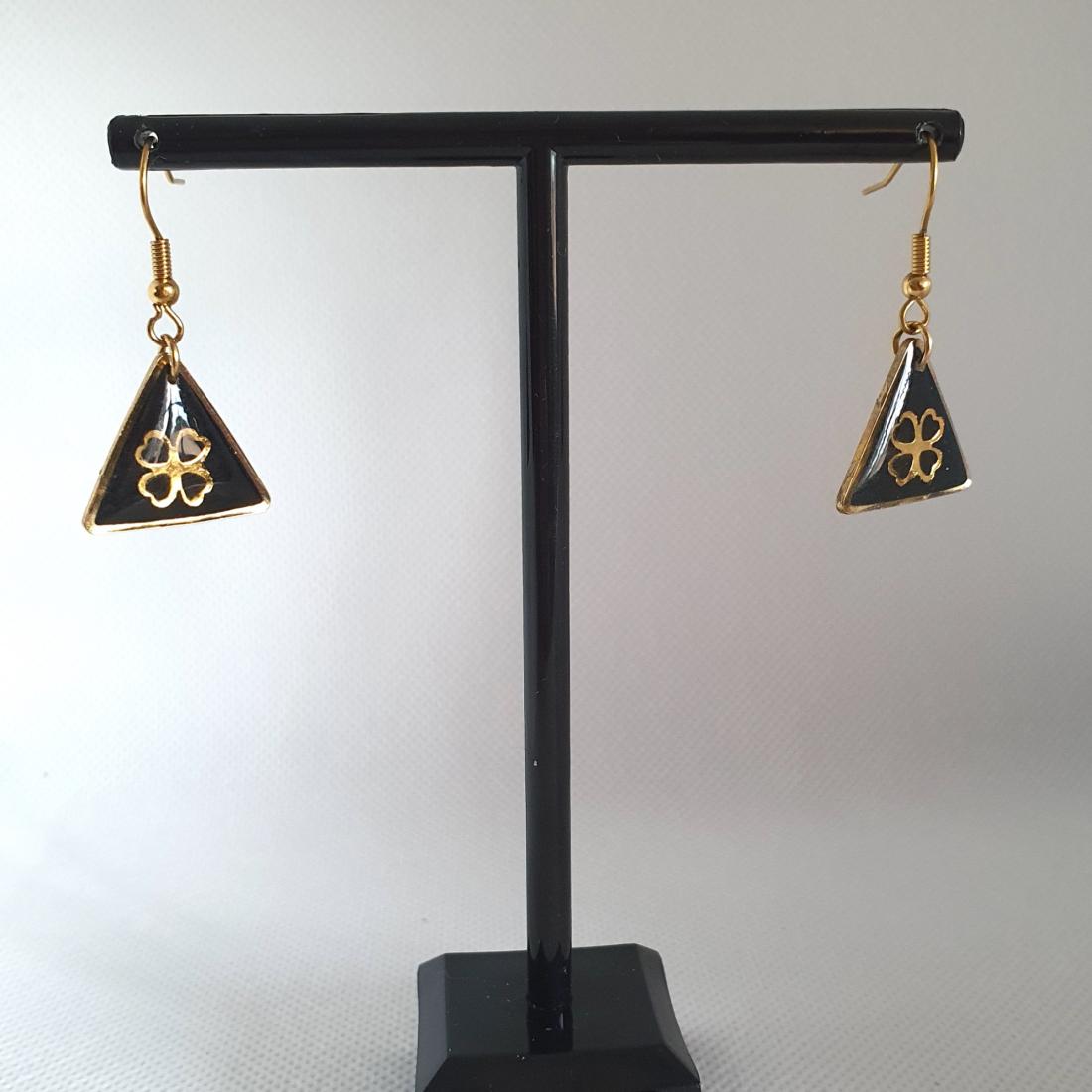 Boucles d'oreilles en résine et métal