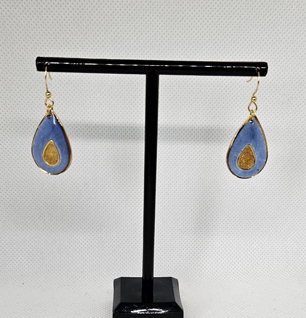 Boucles d'oreilles en résine et métal