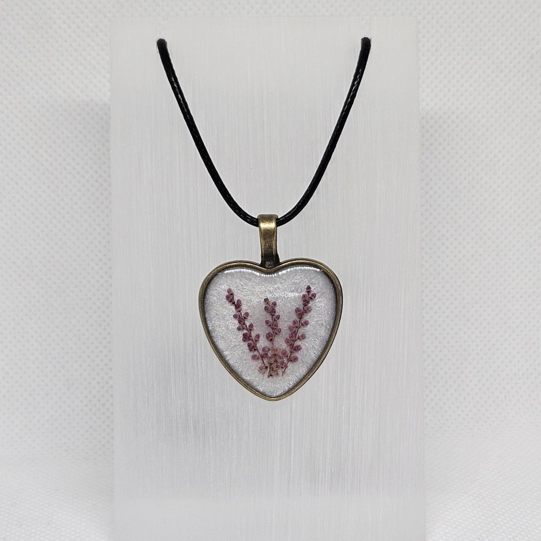 Pendentif breloques.