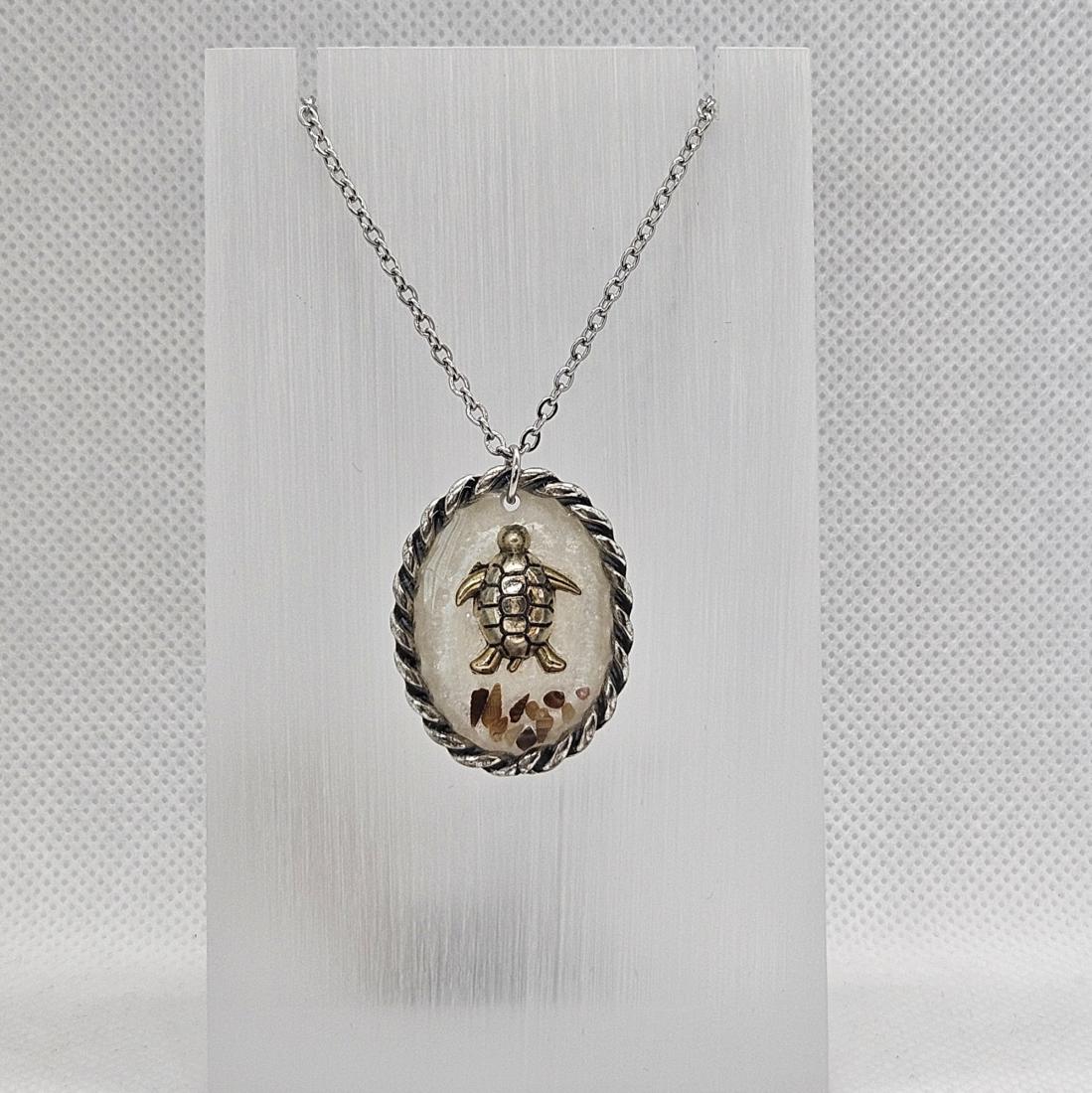 Pendentif breloques.