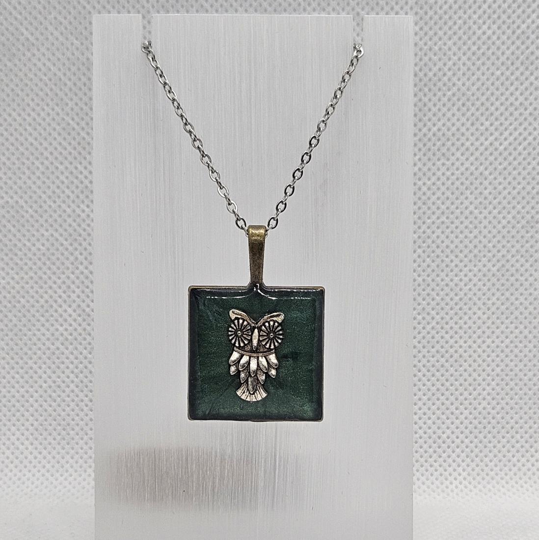 Pendentif breloques.
