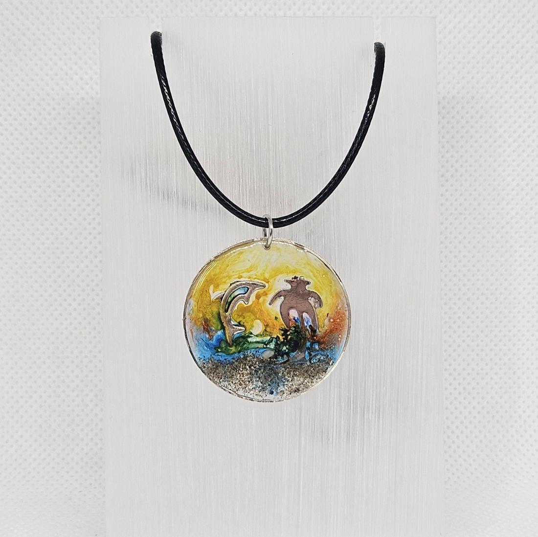 Pendentif breloques.