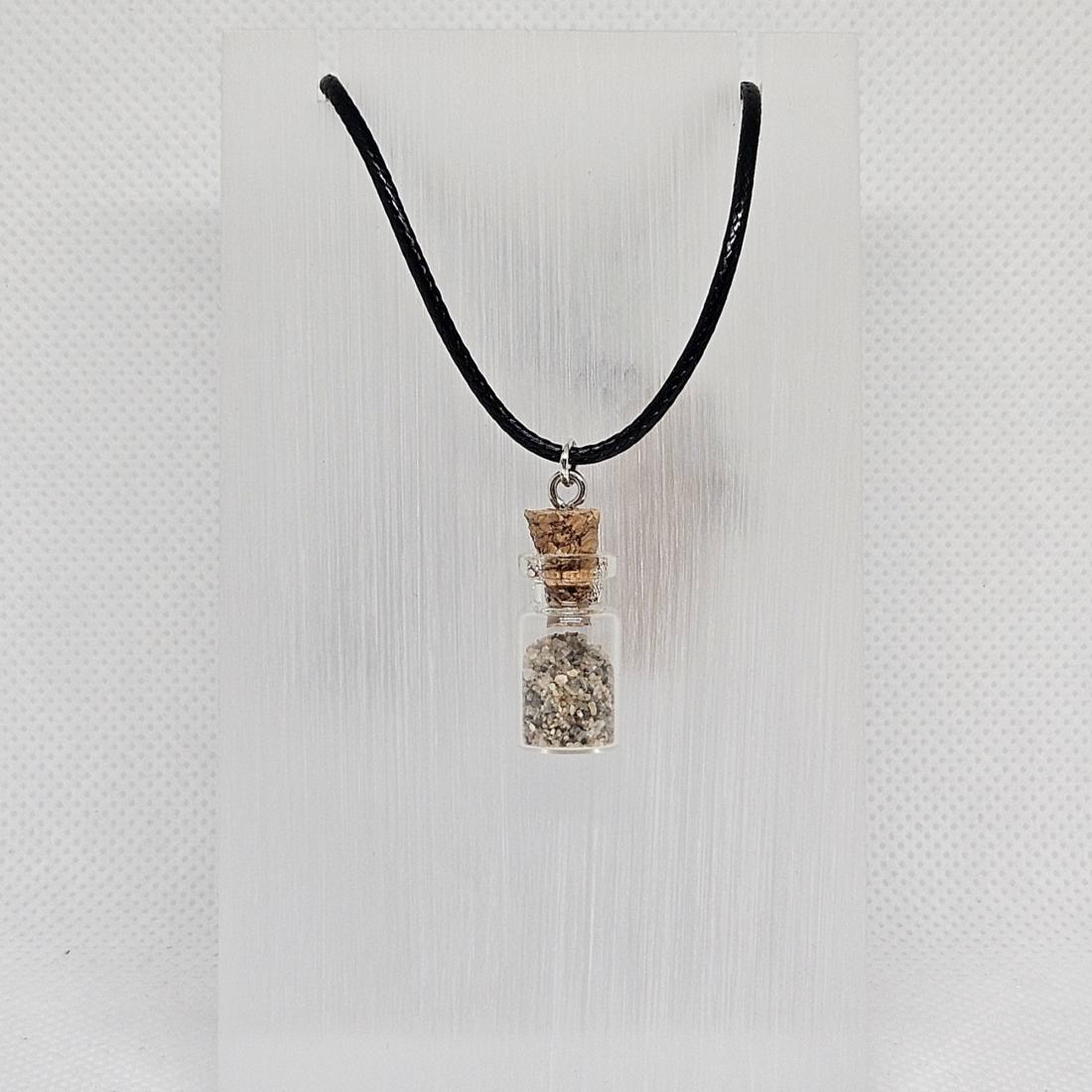 Pendentif breloques.
